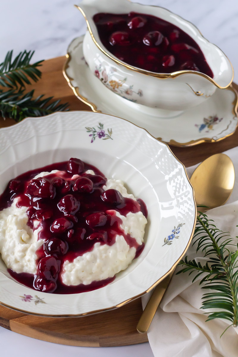 Risalamande - The Classic Danish Christmas Dessert